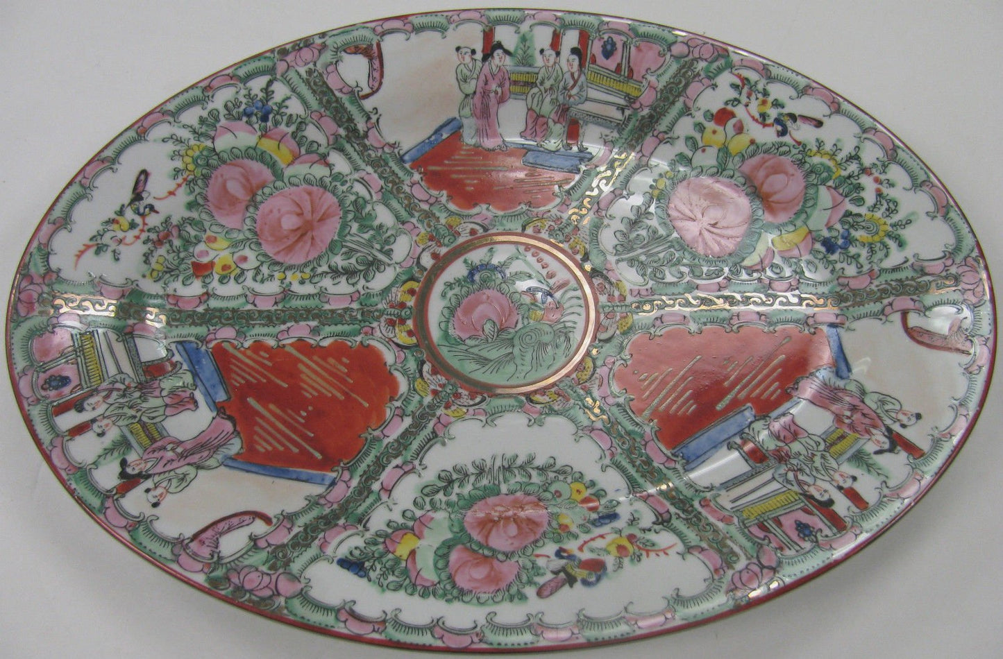 16" ROSE MEDALLION CHARGER-CHINESE CANTON EXPORT PORCELAIN - Bay Colony Antiques Antiques:Decorative Arts:Ceramics & Porcelain:Platters & Trays