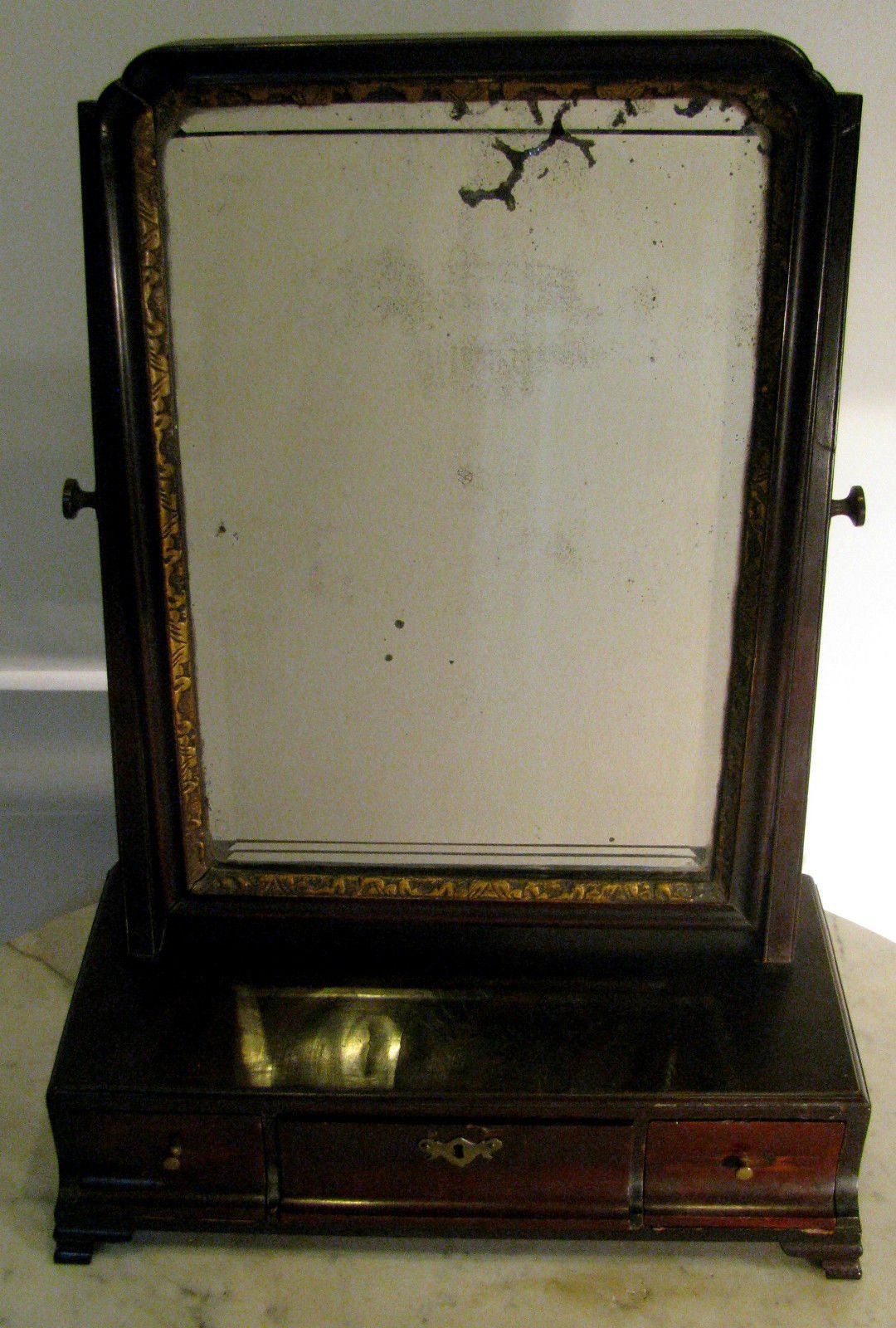 1740'S ENGLISH MAHOGANY QUEEN ANNE GENTLEMEN'S SHAVING MIRROR - ORIGINAL GLASS - Bay Colony Antiques Antiques:Decorative Arts:Mirrors