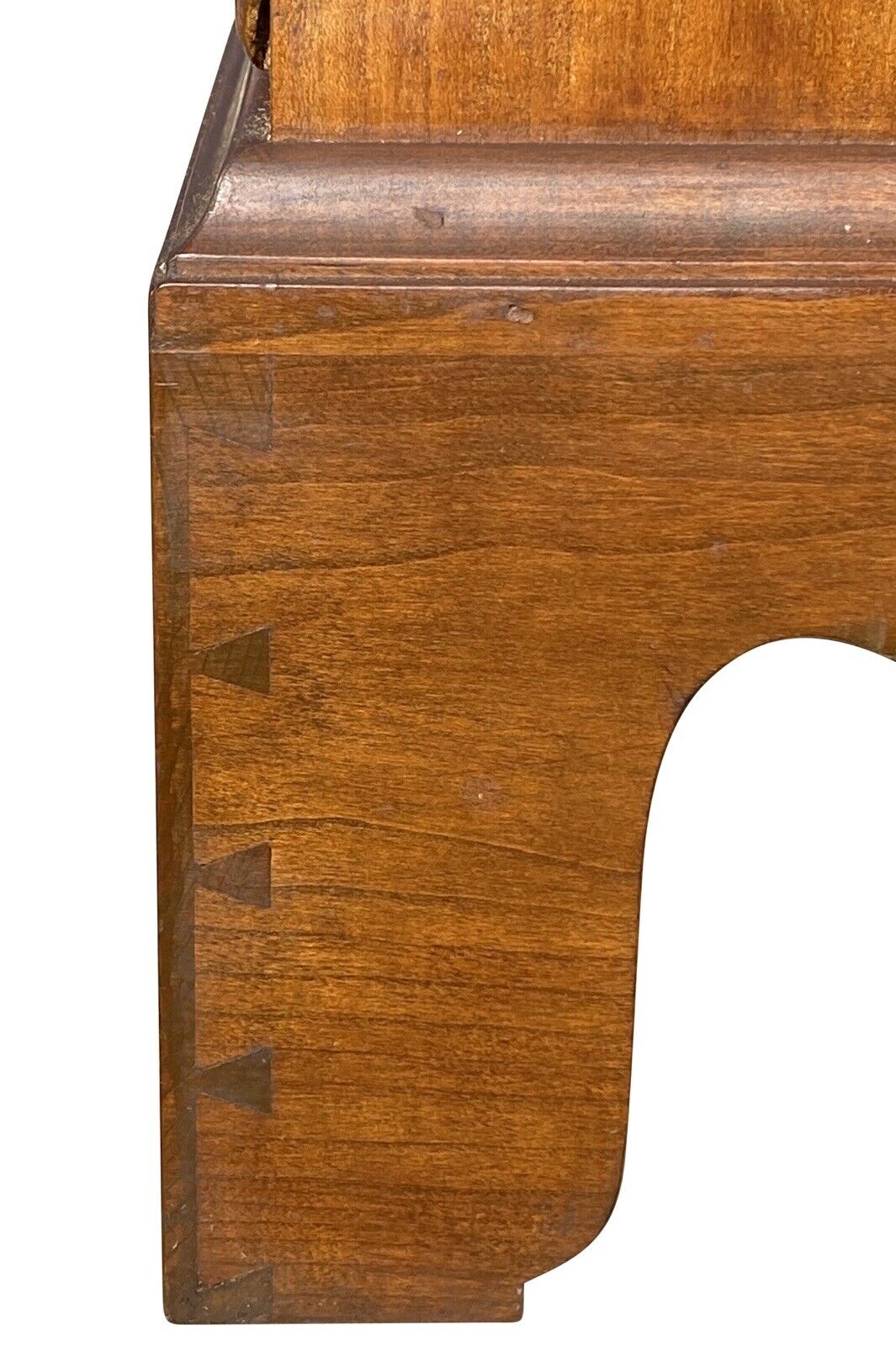 18th C Antique Cherry New England Chippendale Chest of Drawers / Dresser - Bay Colony Antiques Antiques:Furniture:Dressers & Chests of Drawers