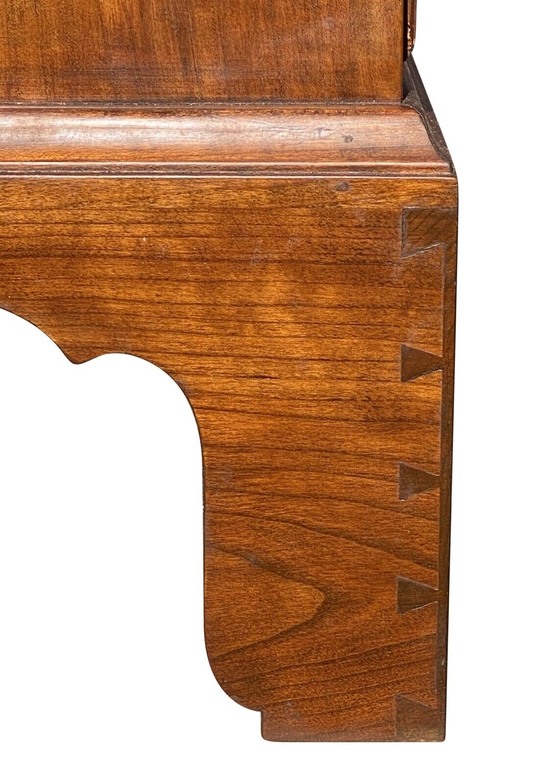 18th C Antique Cherry New England Chippendale Chest of Drawers / Dresser - Bay Colony Antiques Antiques:Furniture:Dressers & Chests of Drawers