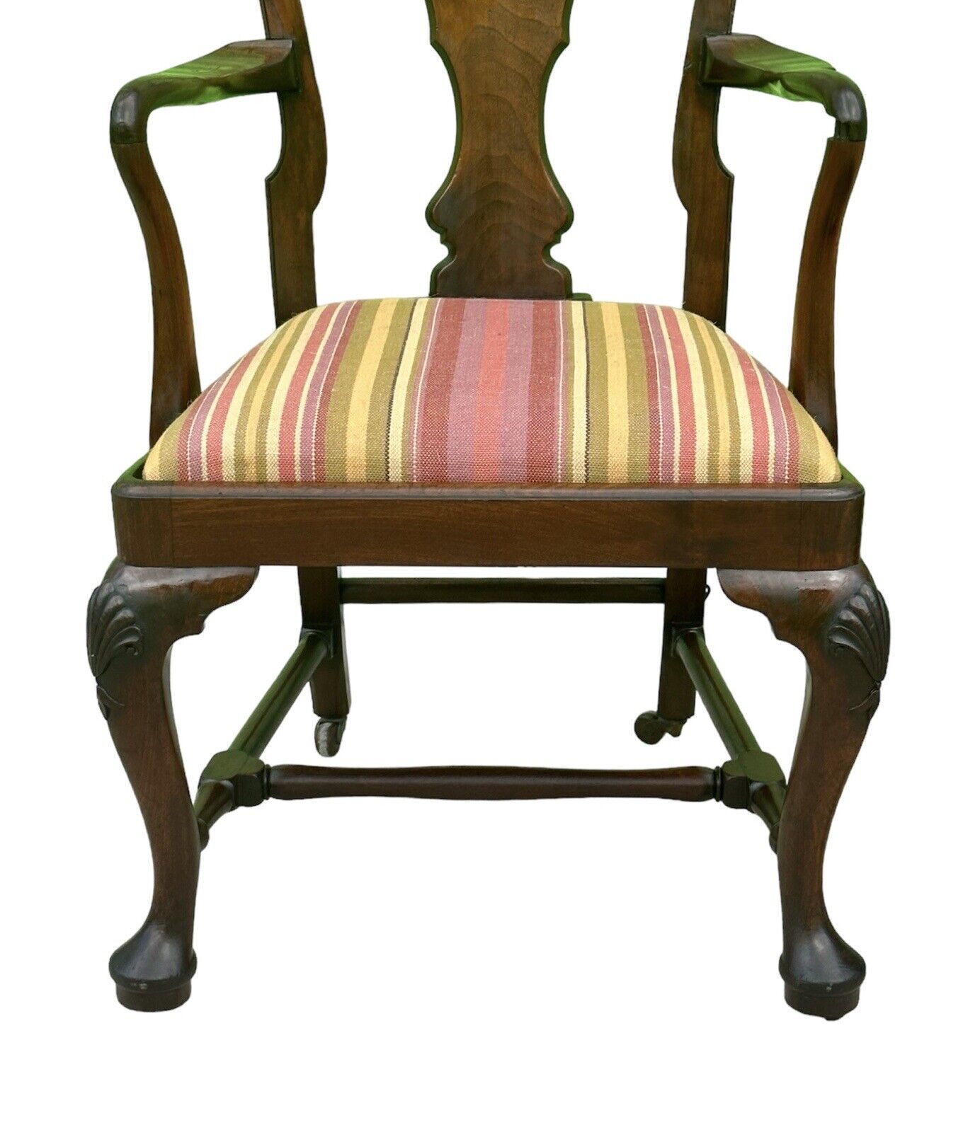 Set of Ten Queen Anne Style Walnut Shell Carved Dining Chairs With Penguin Backs