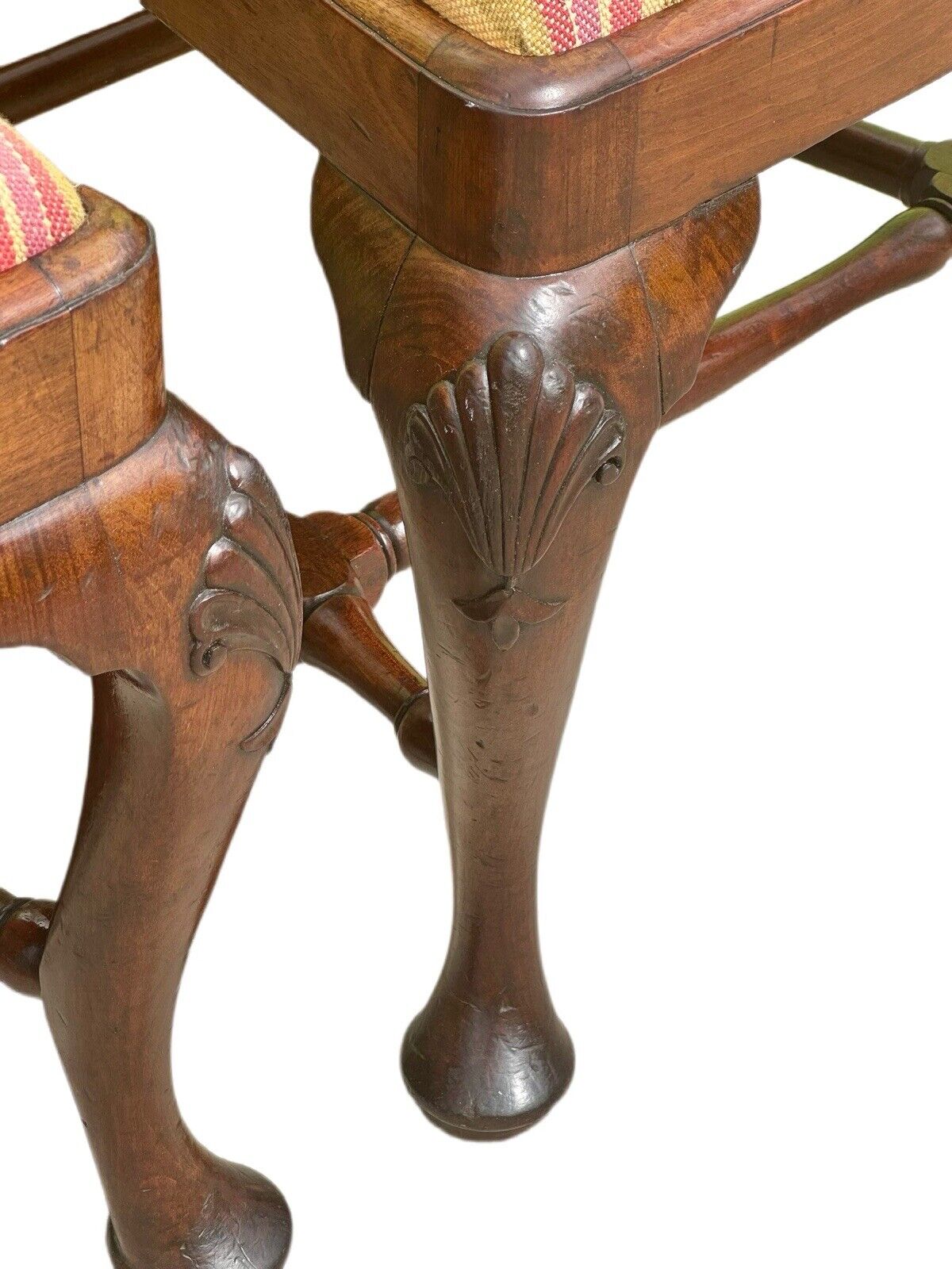 Set of Ten Queen Anne Style Walnut Shell Carved Dining Chairs With Penguin Backs