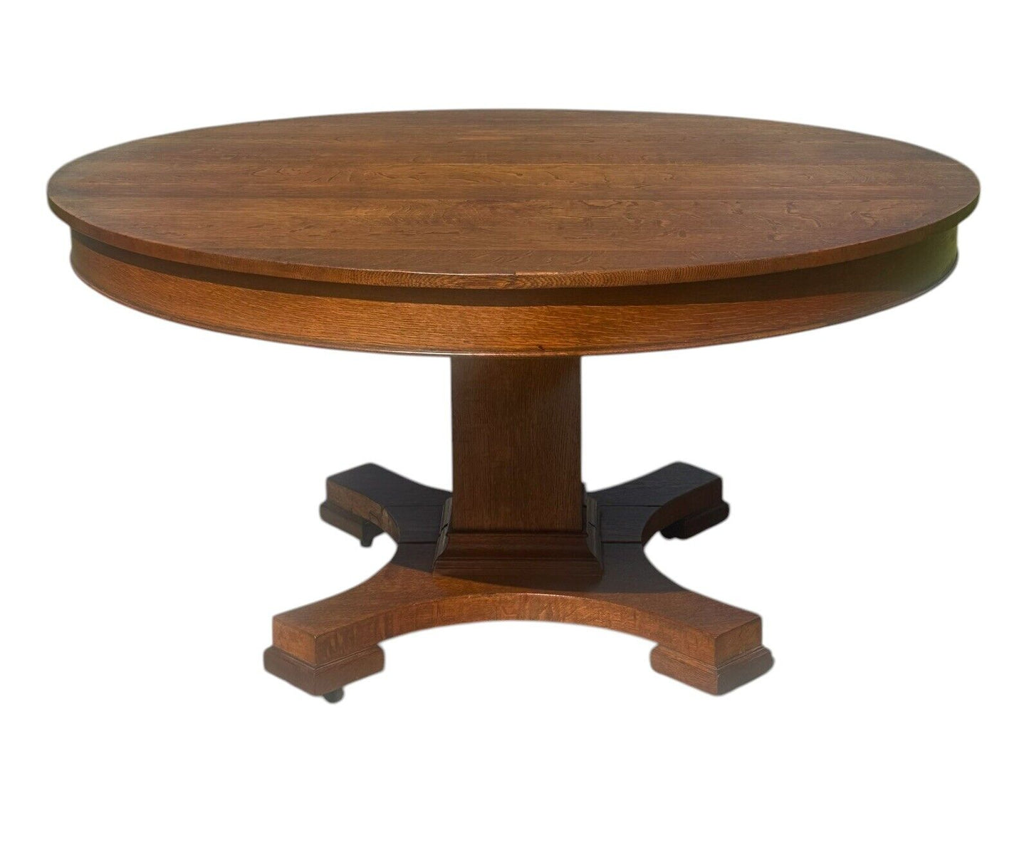 Antique Arts & Crafts Tiger Oak Dining Table on Pedestal Base With 54" Round Top