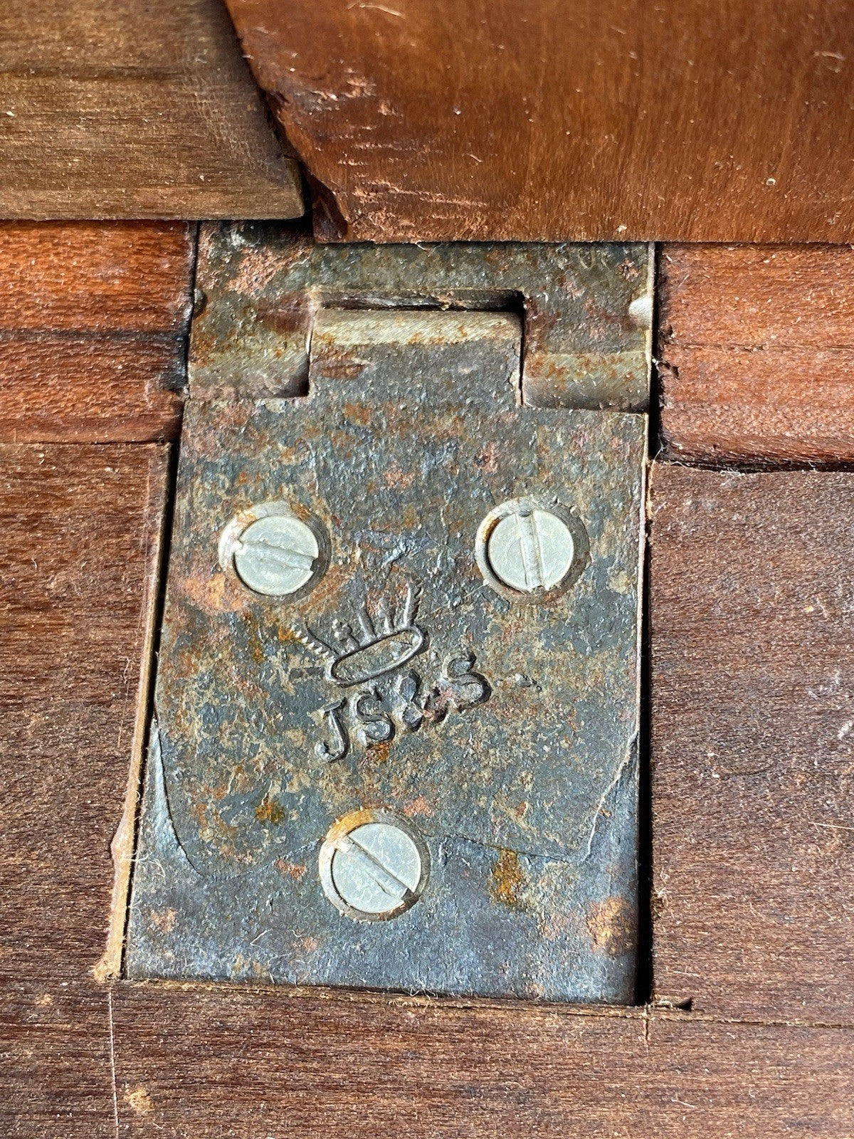 45038683