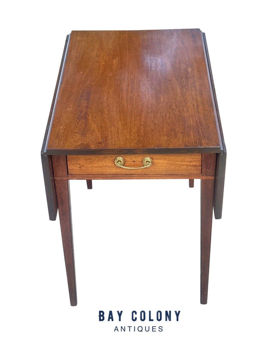 Antique Hepplewhite Southern Mahogany Pembroke Table With Rare Barber Pole Inlay