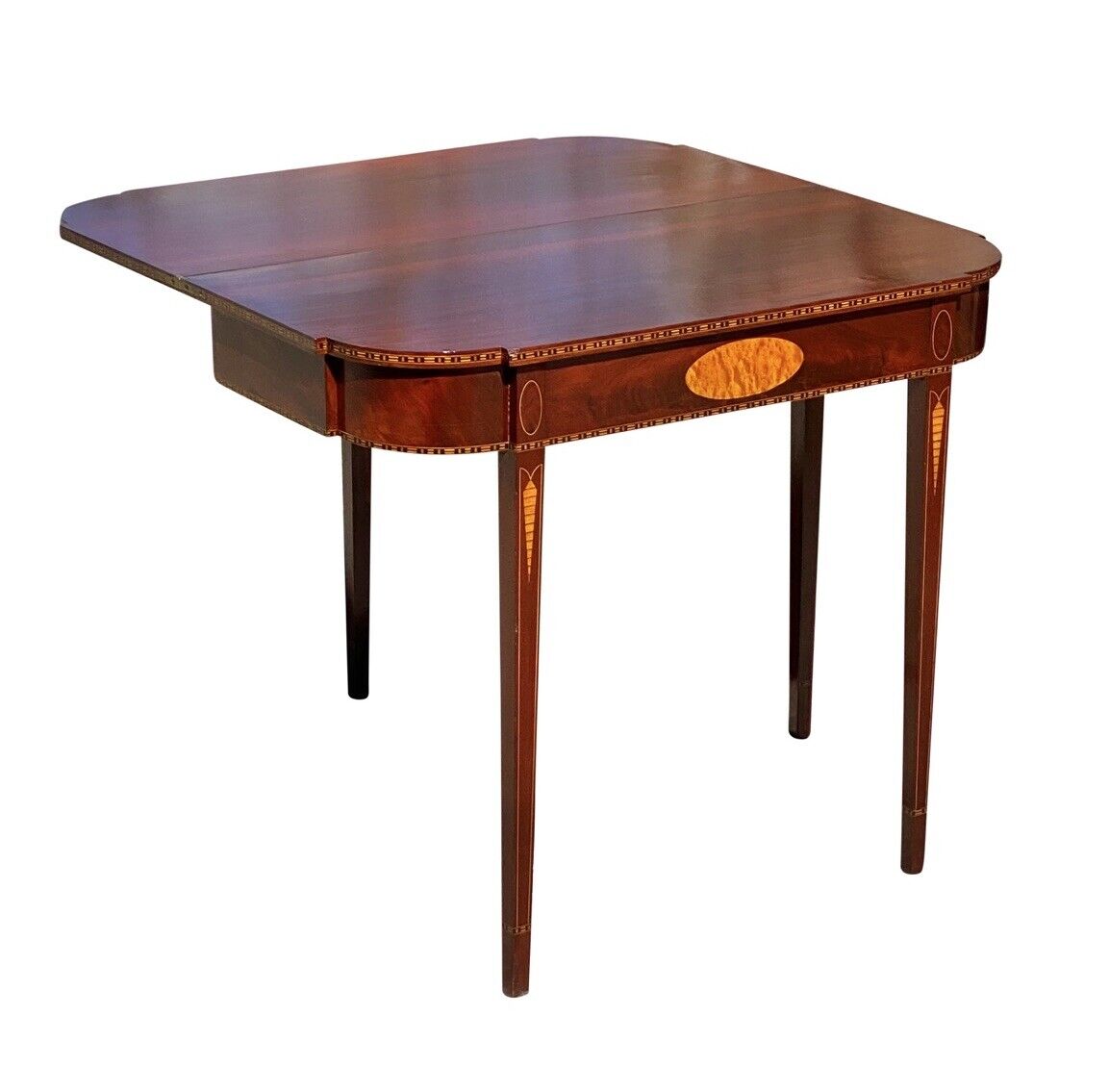 Antique Federal Style Mahogany Card Table / Game Table with Icicle Inlays