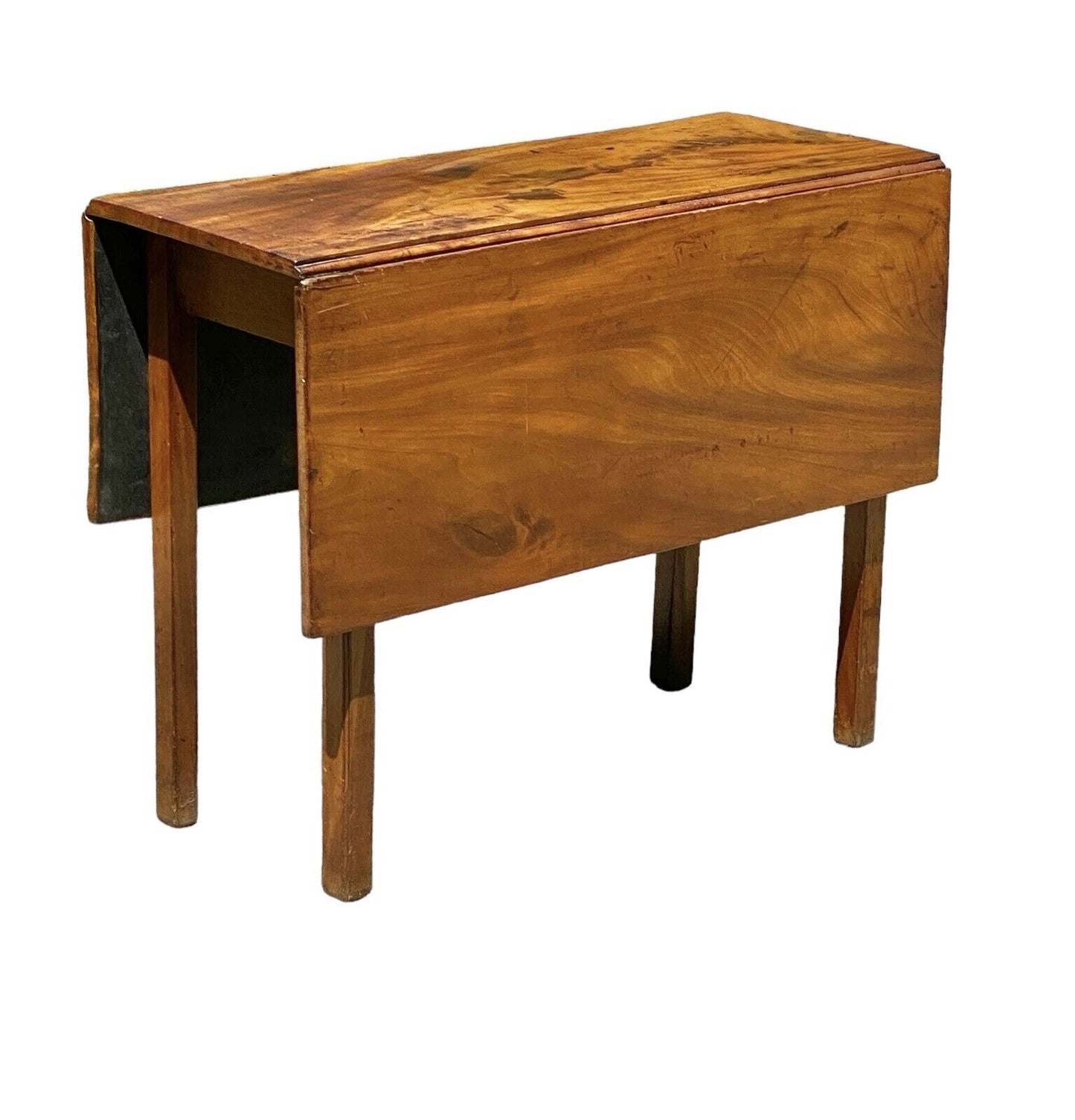 Important Coastal New England Antique Chippendale Mahogany Dropleaf Dining Table