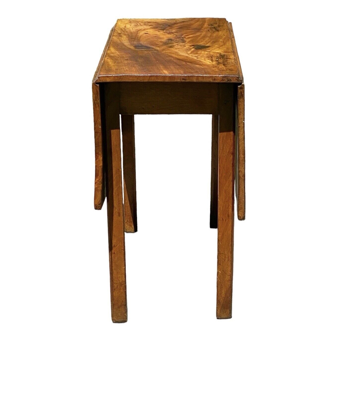 Important Coastal New England Antique Chippendale Mahogany Dropleaf Dining Table