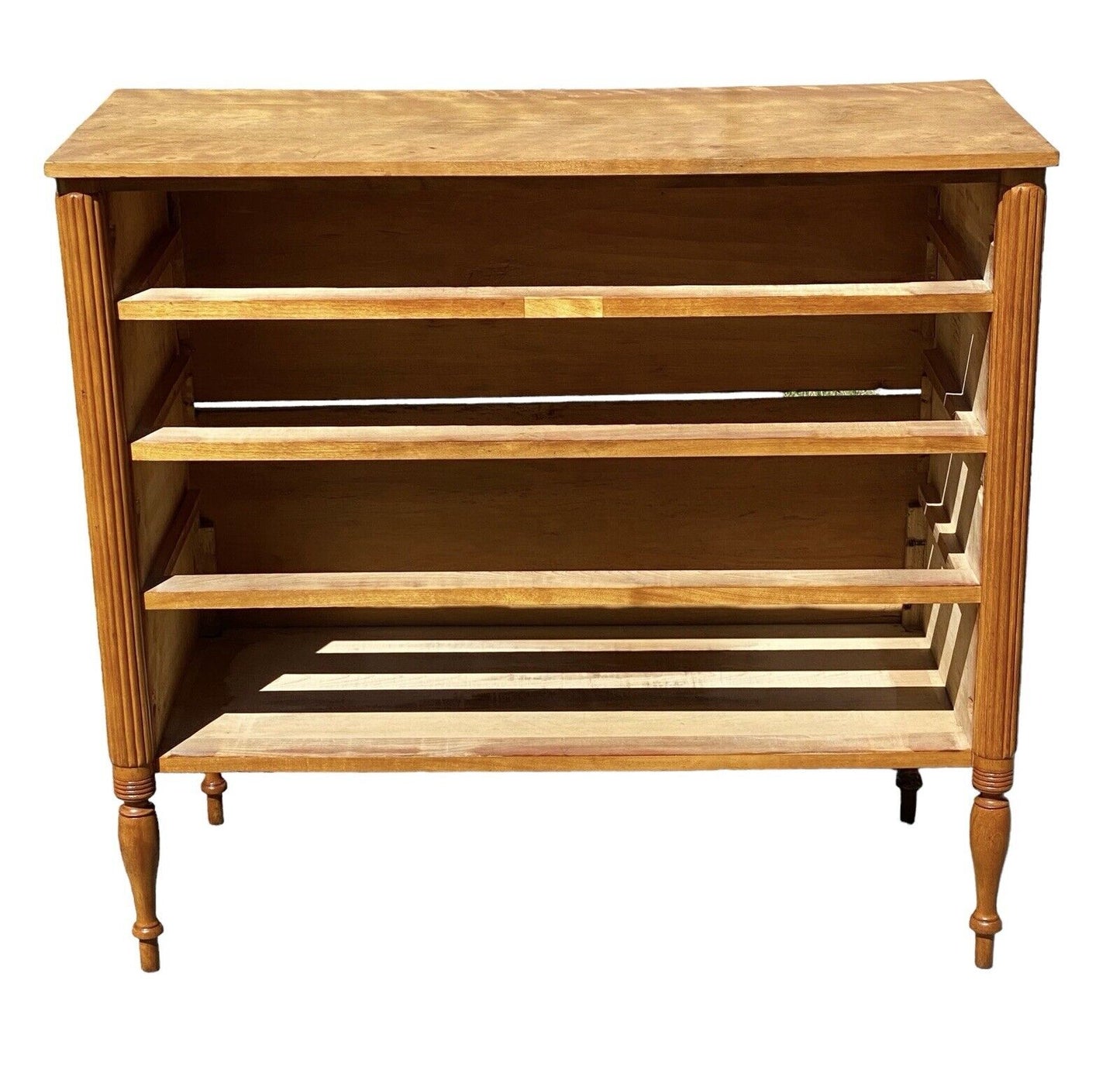 Antique New Hampshire Flame Birch Sheraton Chest Of Drawers / Dresser - Bay Colony Antiques Antiques:Furniture:Dressers & Chests of Drawers
