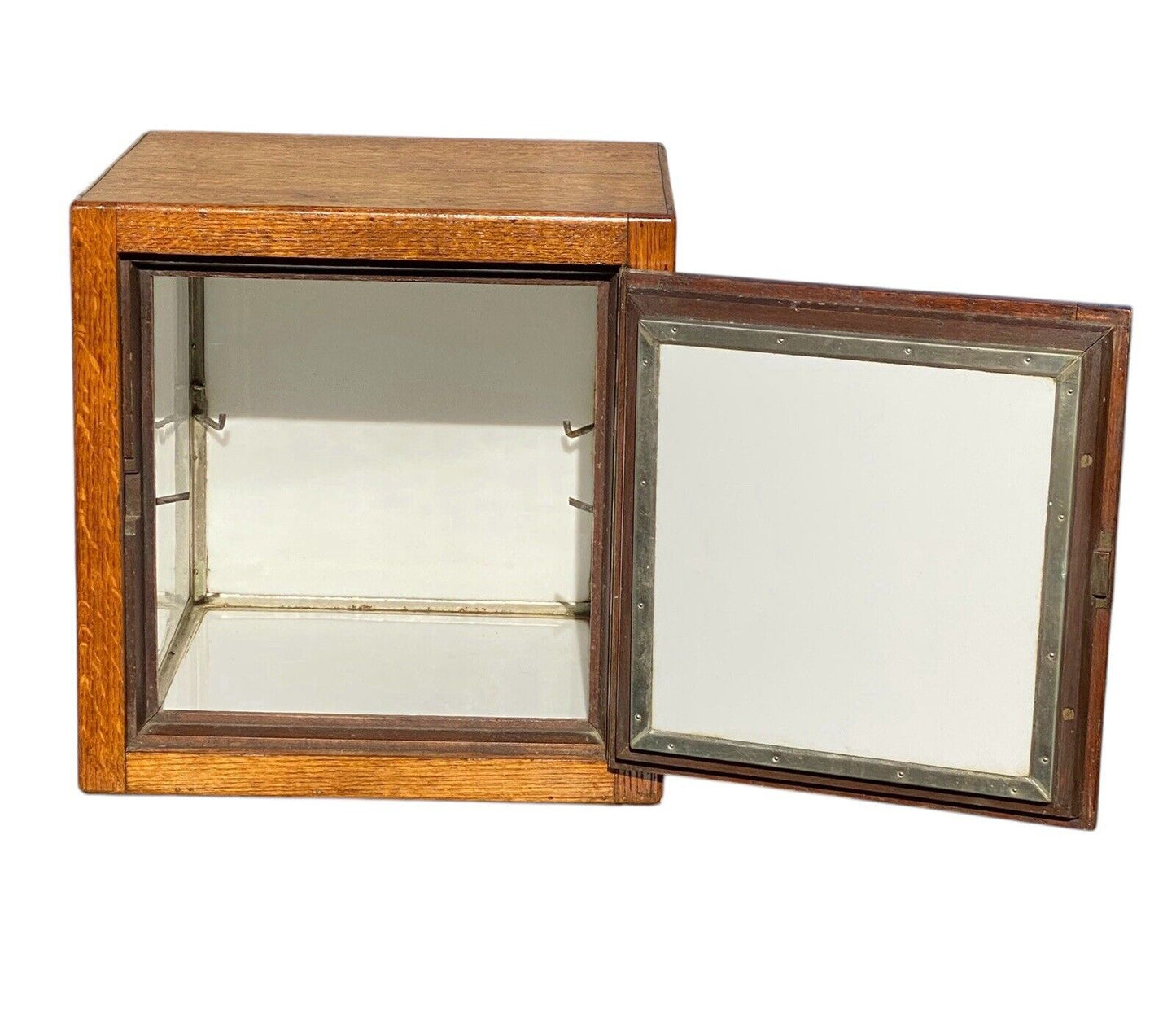 Antique Victorian Tiger Oak Humidor With Milk Glass Interior - Bay Colony Antiques Collectibles:Tobacciana:Cigars:Humidors:Antique & Vintage