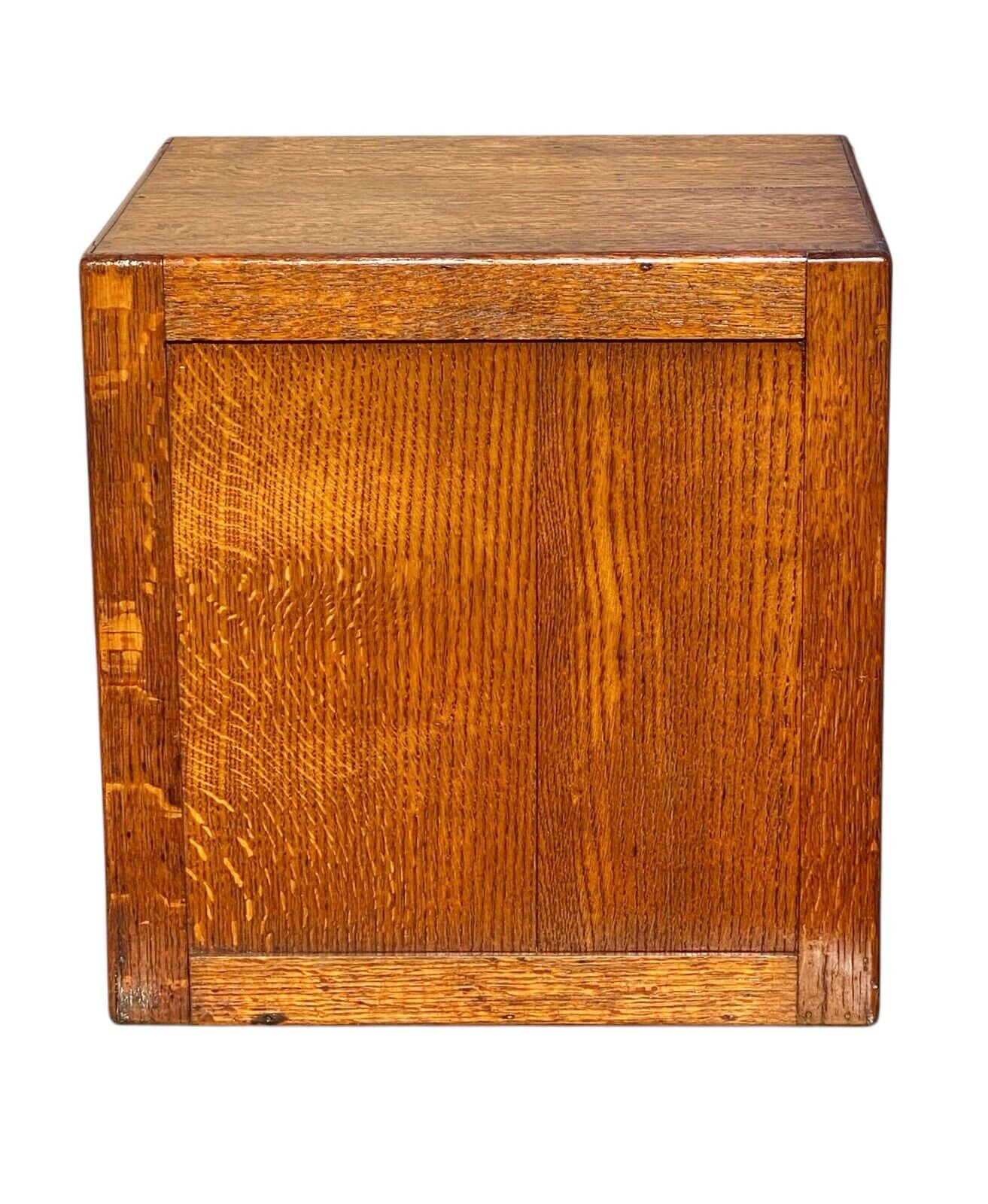 Antique Victorian Tiger Oak Humidor With Milk Glass Interior - Bay Colony Antiques Collectibles:Tobacciana:Cigars:Humidors:Antique & Vintage