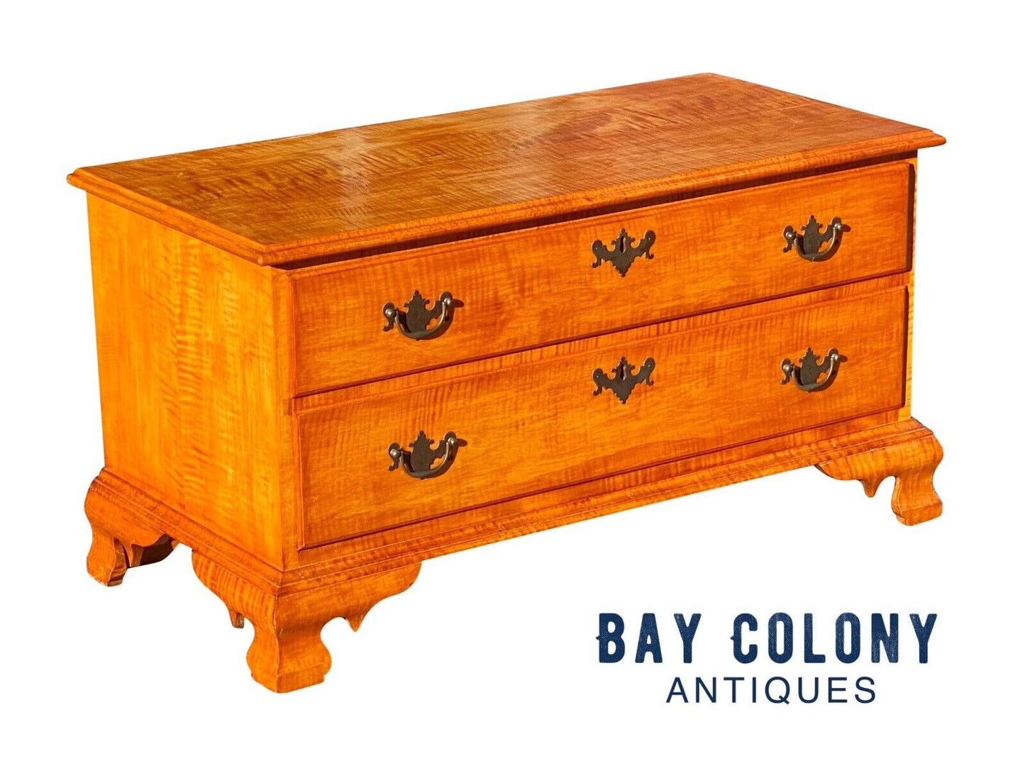 Chippendale Antique Style Tiger Maple 2 Drawer Blanket Chest / Blanket Box