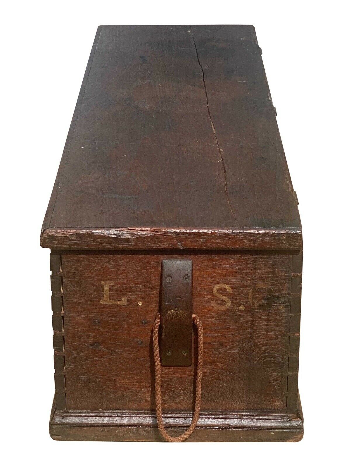 18TH C ANTIQUE WALNUT NAUTICAL CANTED SEA CHEST / RIFLE BOX ~ MUNITIONS CHEST