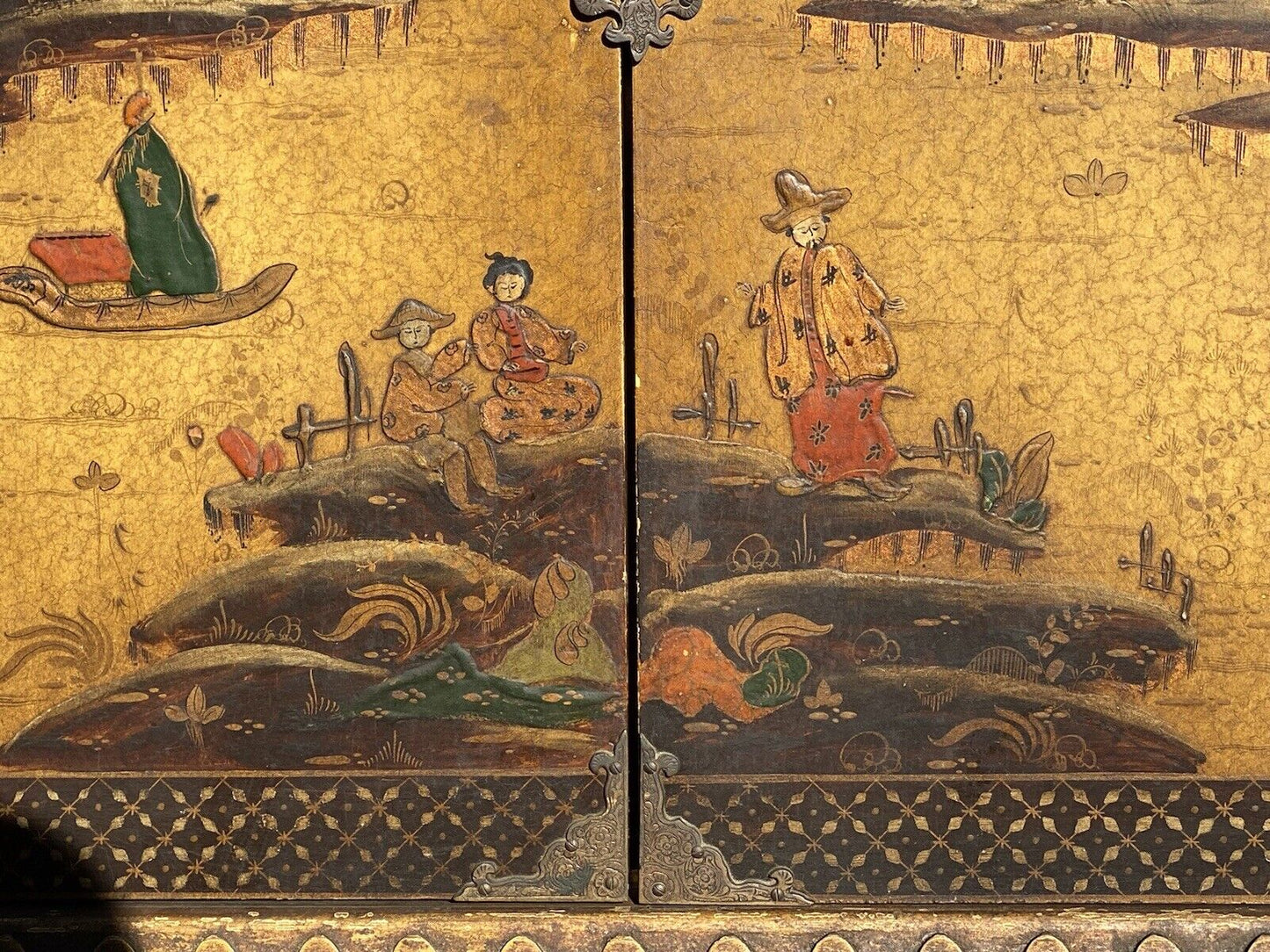 20th C Antique Chinoiserie Carved Liquor Cabinet / Cupboard