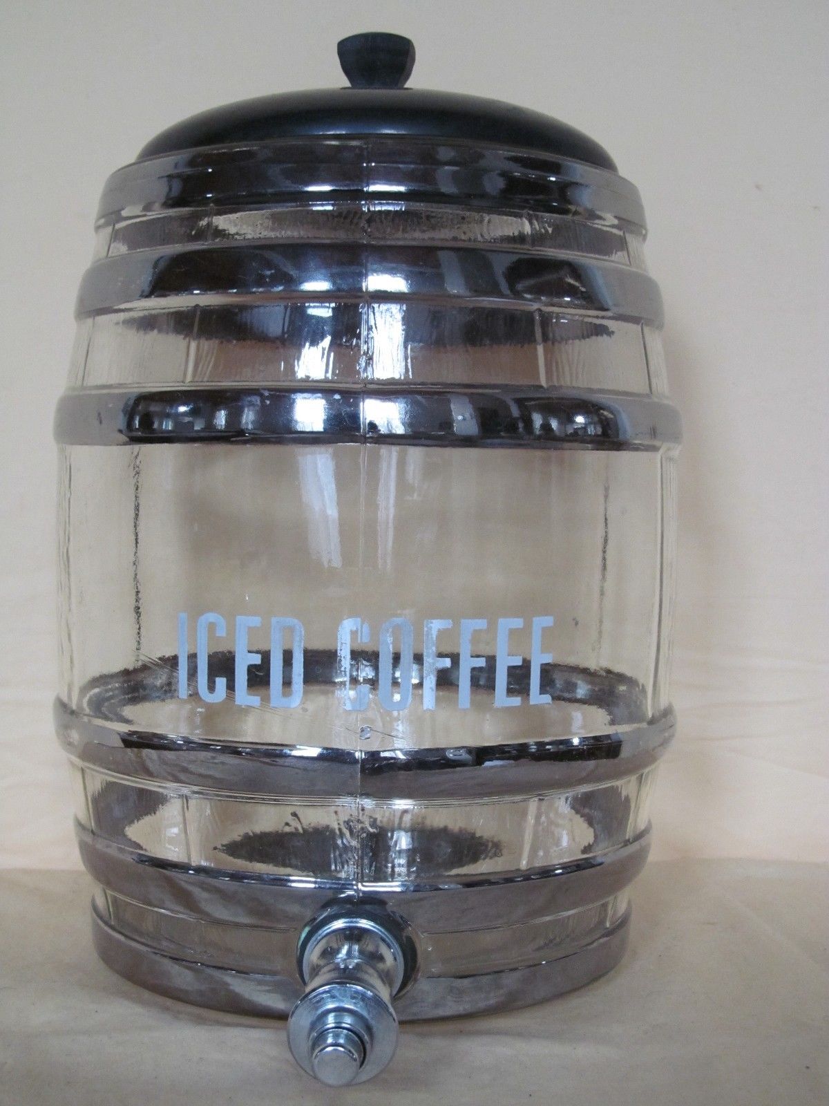 EXCELLENT VINTAGE ICE COFFEE DISPENSER IN CHROME & GLASS BARREL SHAPE