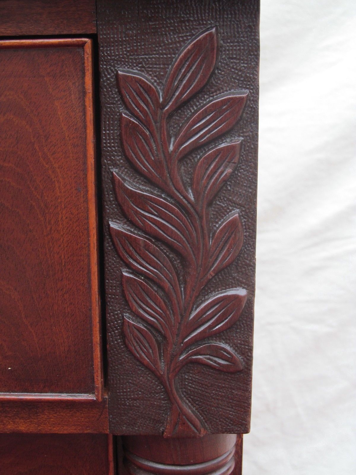 CIRCA 1815'S PORTSMOUTH NH FLAME BIRCH & MAHOGANY DRESSER-SCHOOL OF S. MCINTIRE