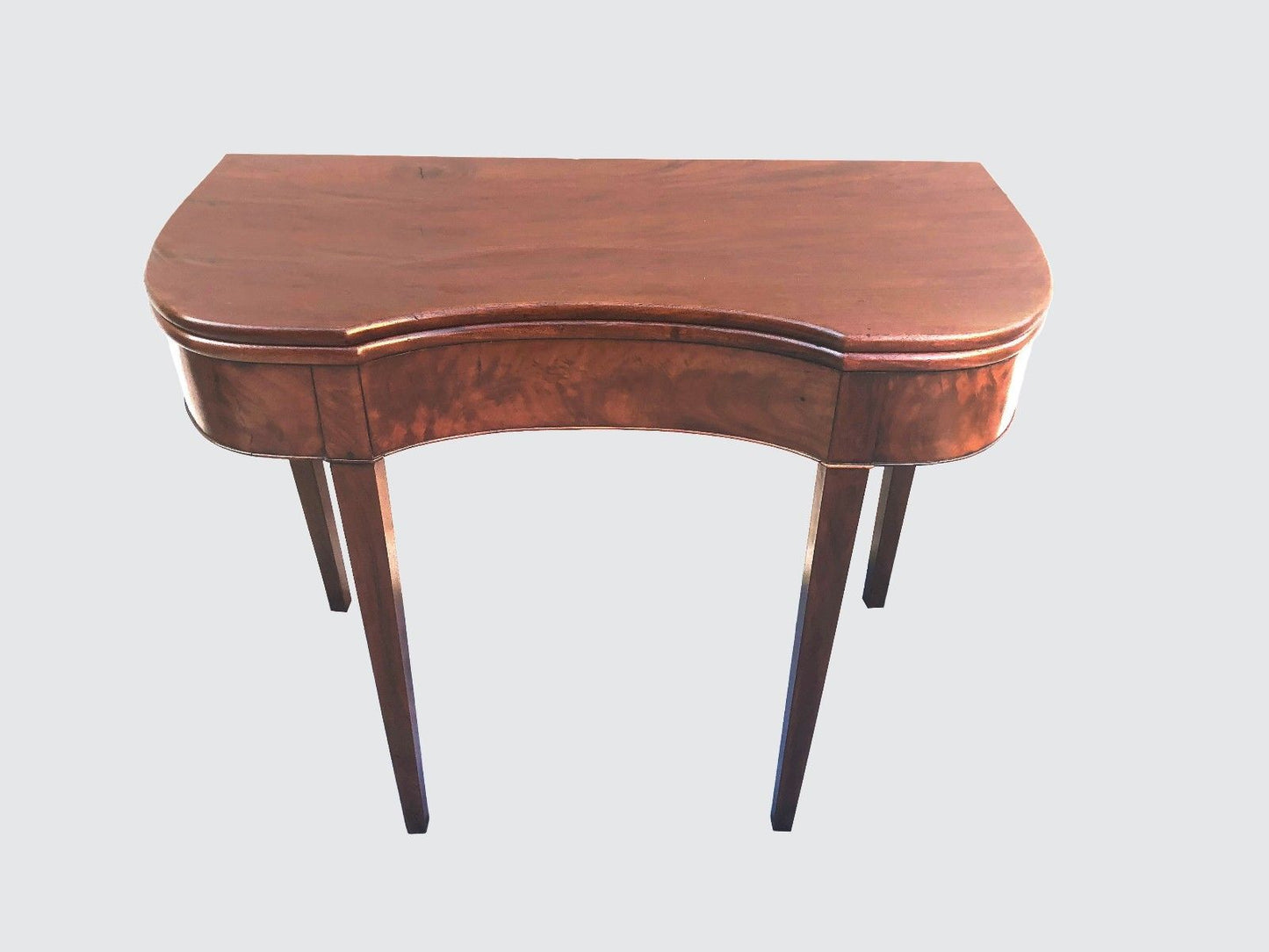 18TH CENTURY FEDERAL CONCAVE FORM RHODE ISLAND GAME TABLE IN MAHOGANY-RARE