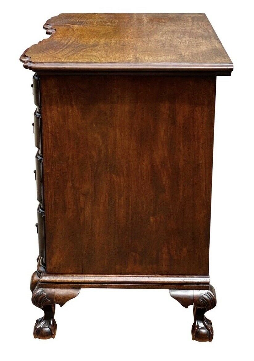 18th C Antique Chippendale Mahogany Shell Carved Knee Hole Desk / Dressing Table