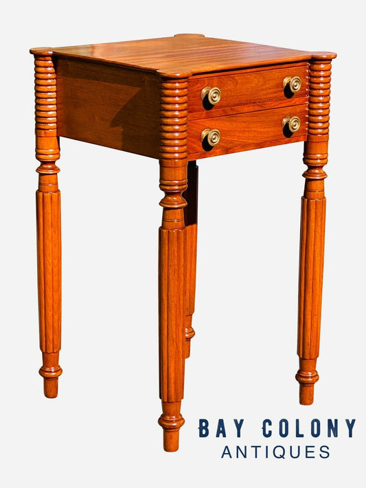 19TH C ANTIQUE SHERATON TURRET CORNER MAHOGANY WORK TABLE / NIGHT STAND