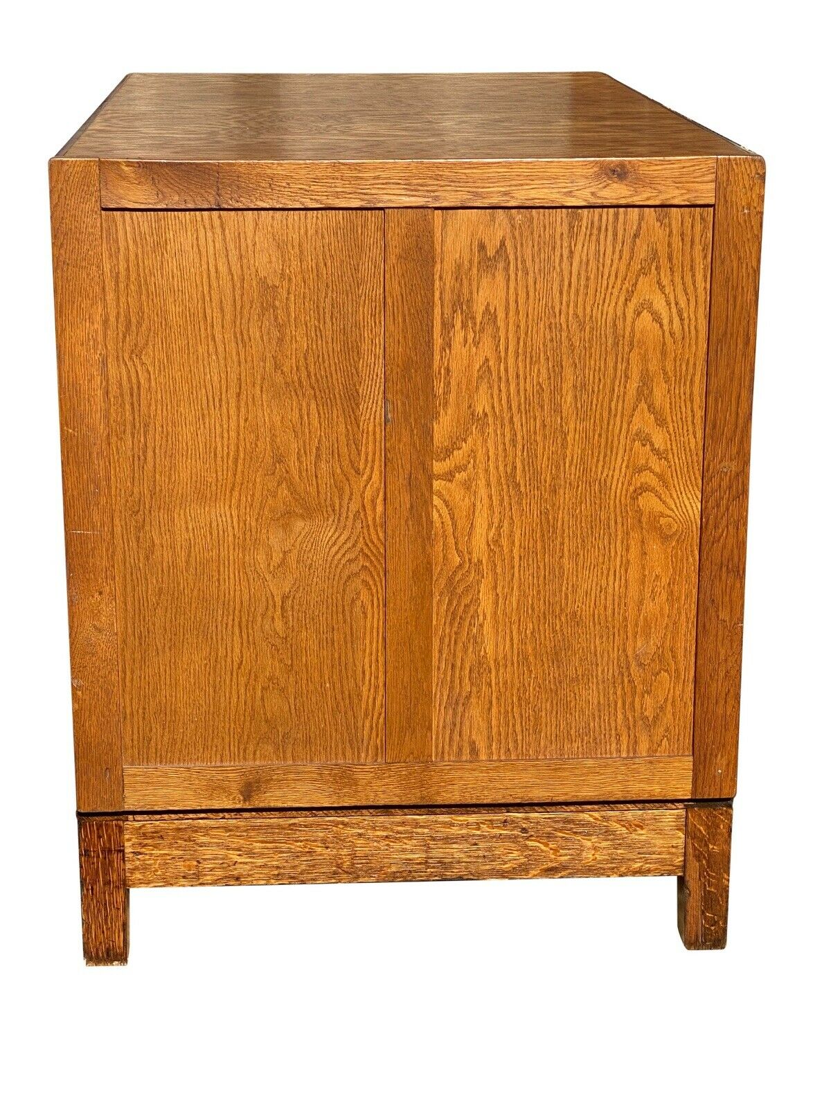 20TH C ANTIQUE ARTS & CRAFTS / MISSION OAK 10 DRAWER INDUSTRIAL OAK FILE CABINET