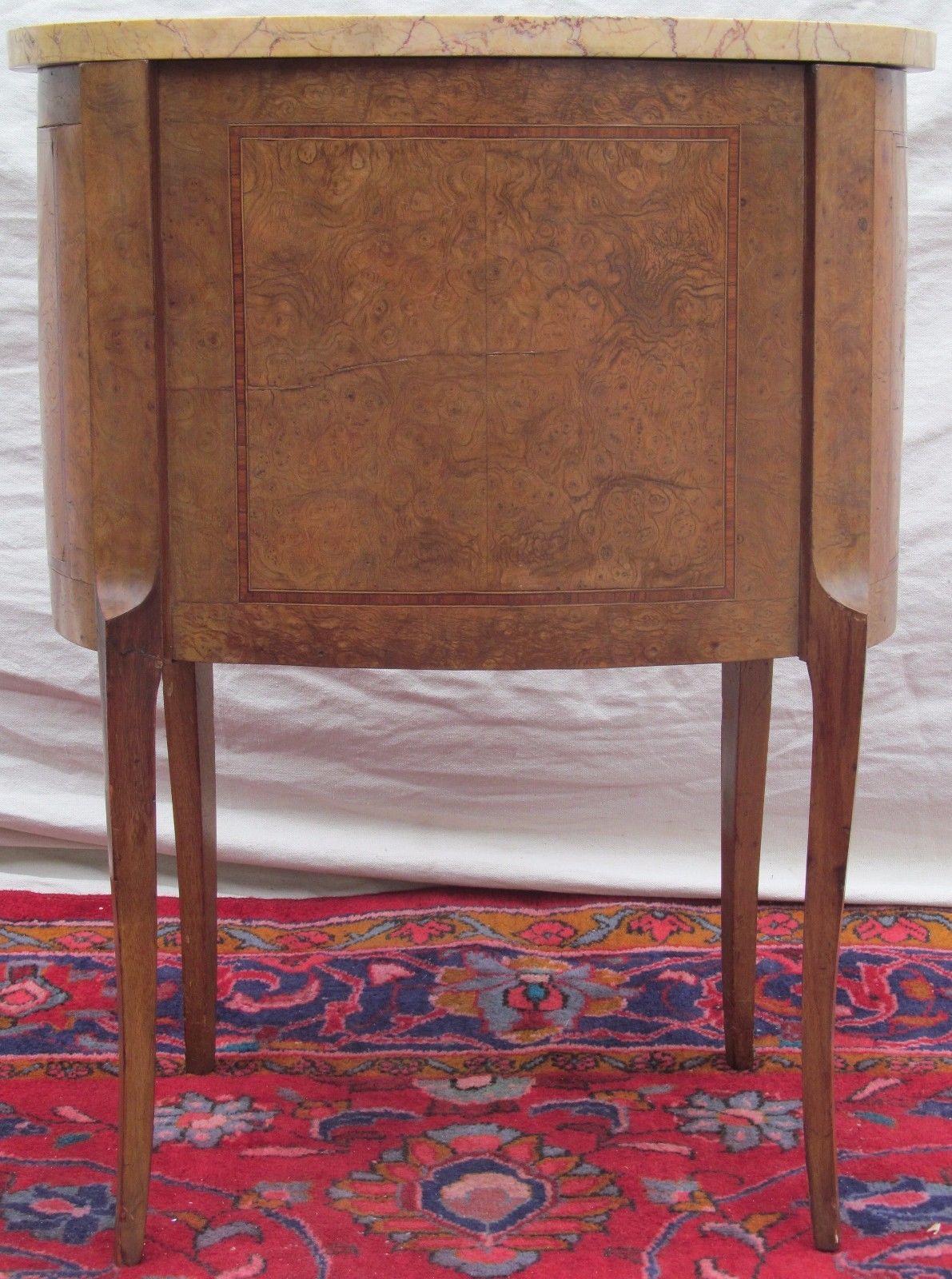 FRENCH LOUIS XV STYLE KIDNEY SHAPED MARBLE TOP NIGHTSTAND WITH DRAPERY INLAY