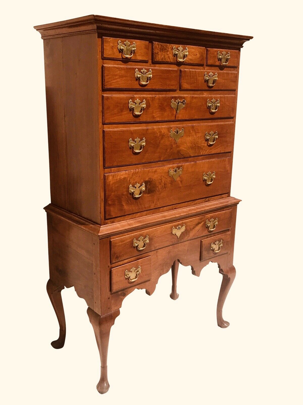 18TH C ANTIQUE QUEEN ANNE PERIOD PHILADELPHIA WALNUT HIGHBOY DRESSER / CHEST