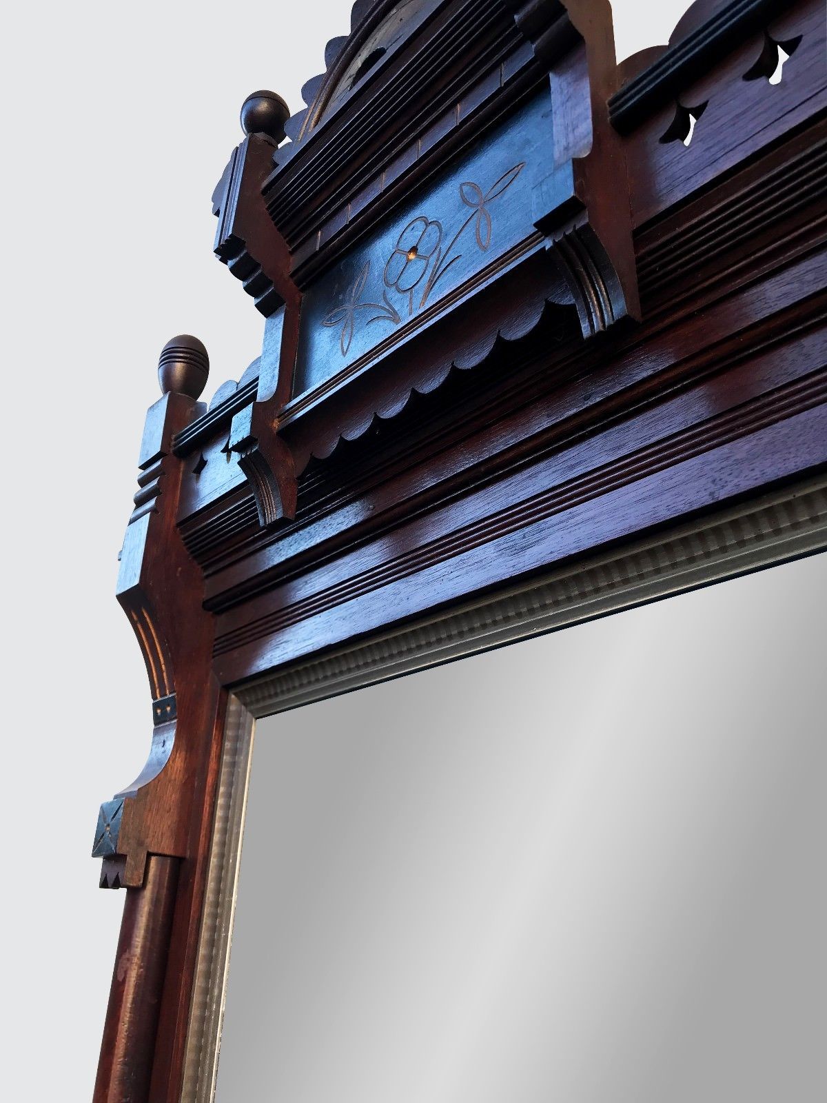 FINELY DECORATIVE VICTORIAN ASTHETIC REVIVAL PIER MIRROR WITH MARBLE SHELF