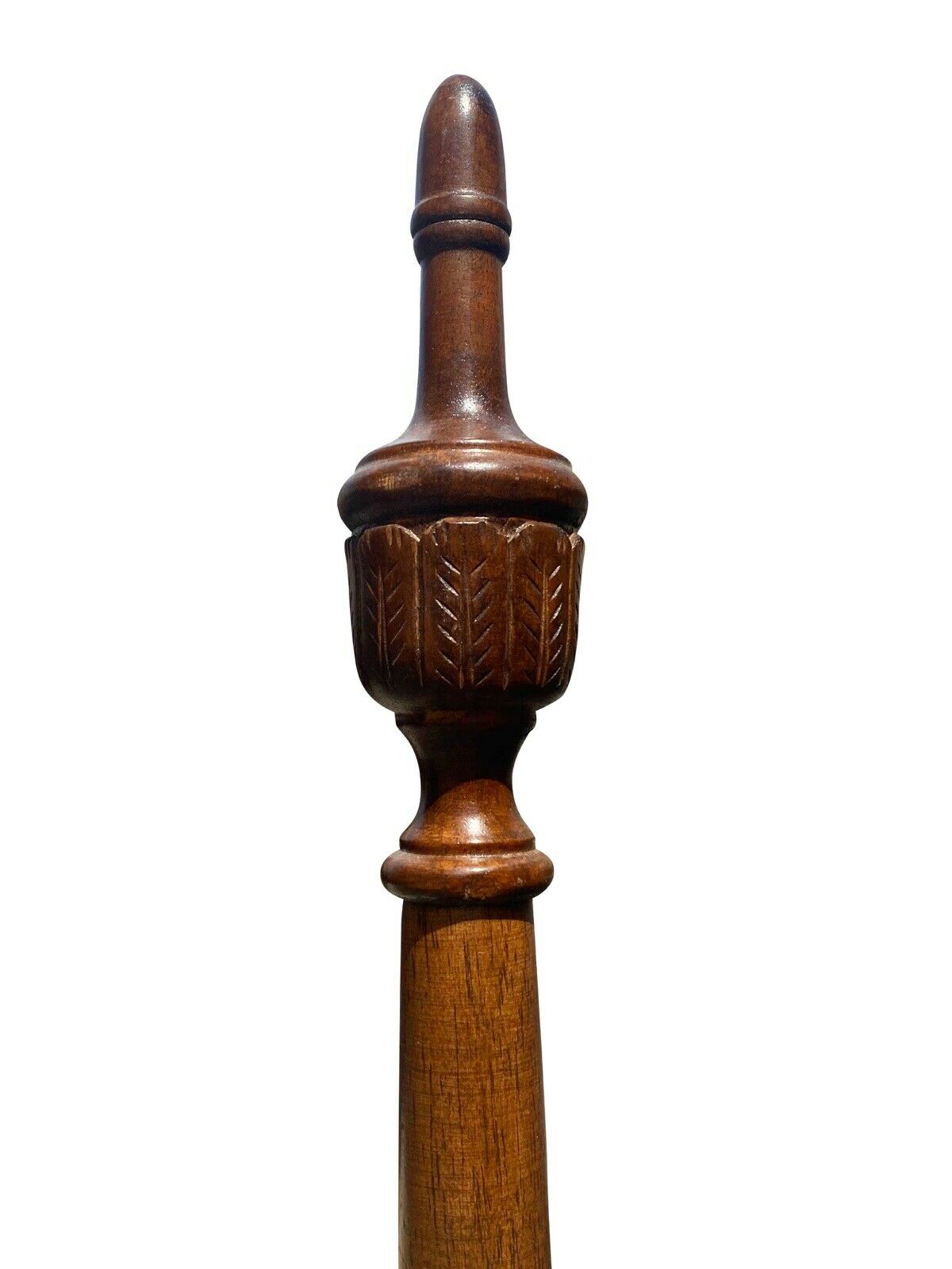 20TH C CHIPPENDALE ANTIQUE STYLE QUEEN SIZE CHERRY CARVED TALL FOUR POST BED