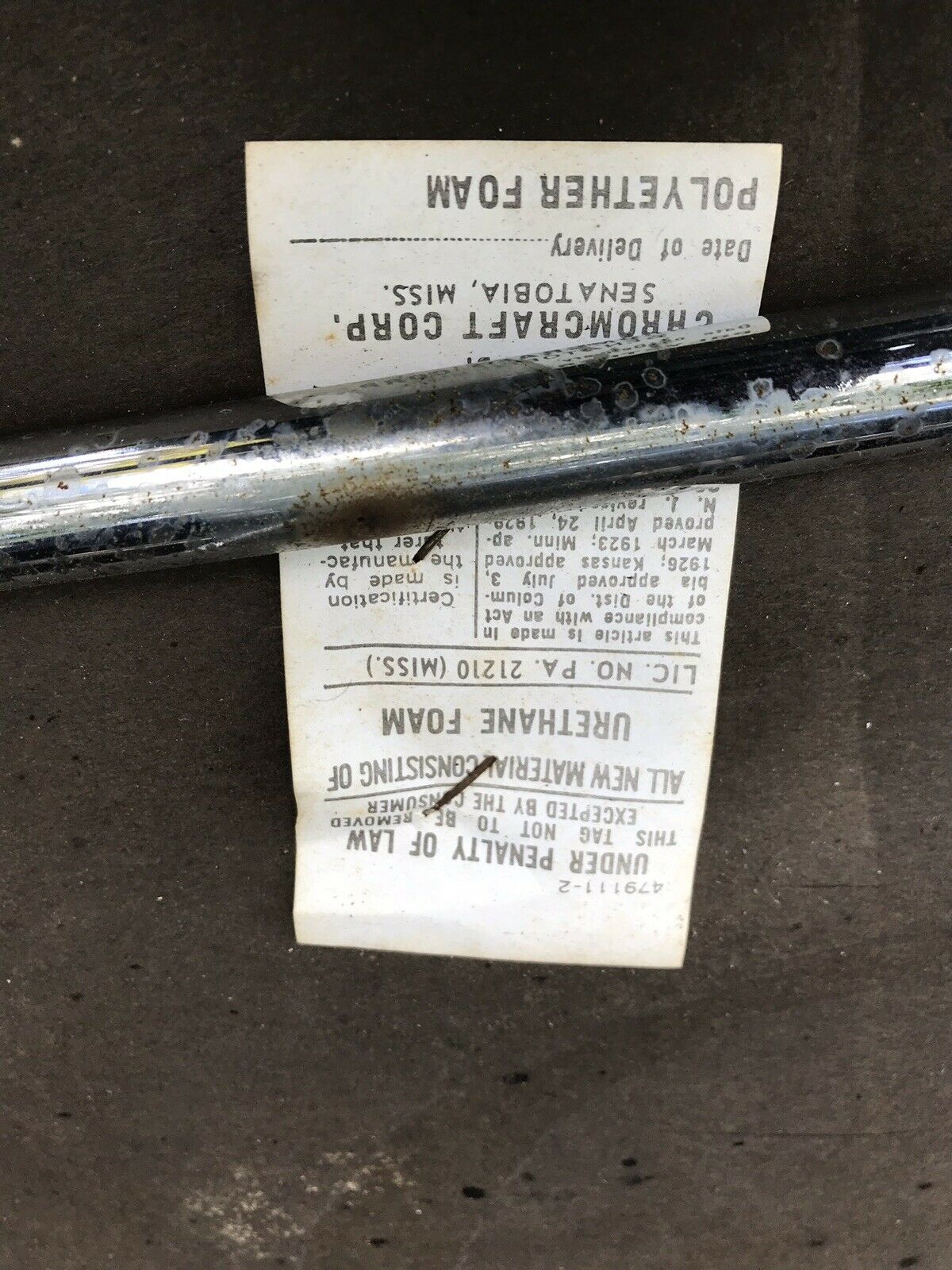 20TH C VINTAGE MID CENTURY MODERN SET OF FOUR SMOKED LUCITE CHROMCRAFT CHAIRS