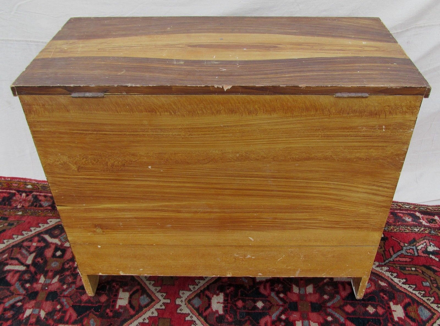 EARLY 19TH CENTURY HEPPLEWHITE GRAIN PAINTED BLANKET BOX-STATE OF MAINE