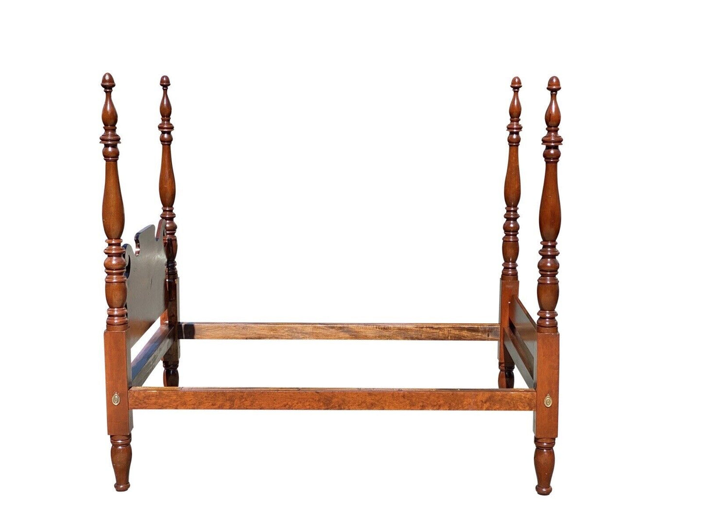 Late 18th Century Federal Antique Sheraton Cherry Four Poster Bed With Acorn Top