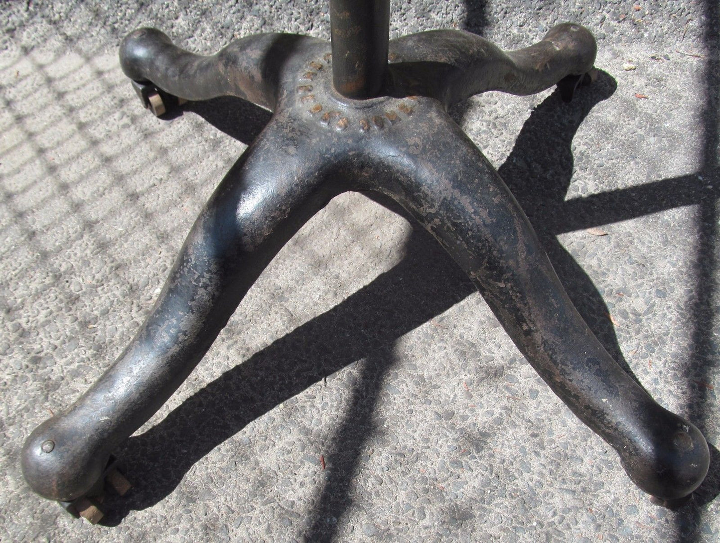INDUSTRIAL MACHINE AGE CAST IRON REVOLVING COAT RACK W/PICKLED METAL DESIGNS 75"
