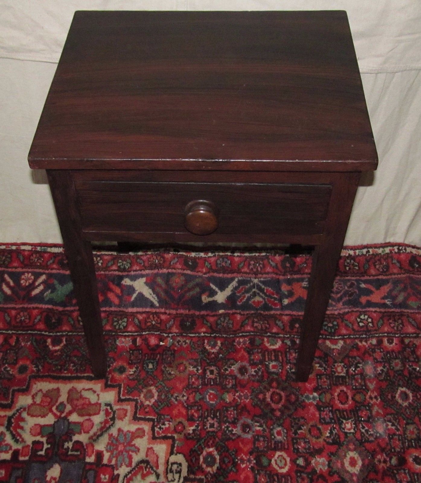 18TH CENTURY HEPPLEWHITE MAINE FOLK ART PAINTED ONE DRAWER TABLE IN PINE