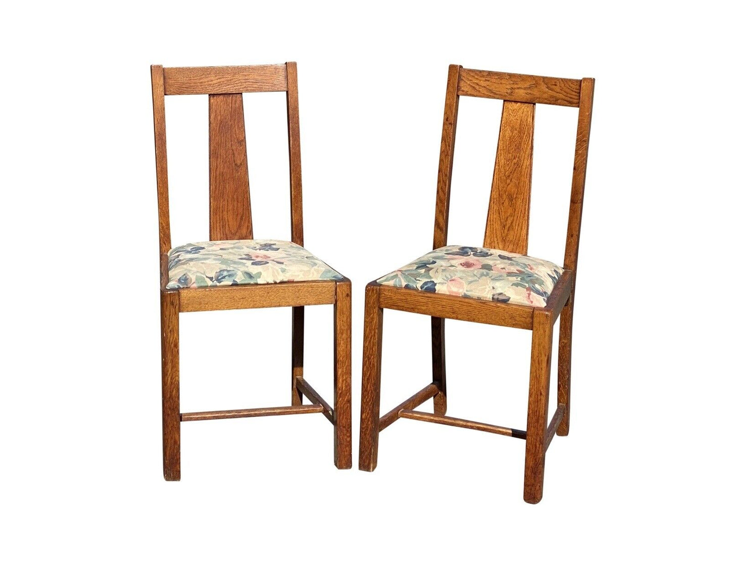 Set of 8 Antique Arts & Crafts Oak Dining Chairs with Tapered Splats