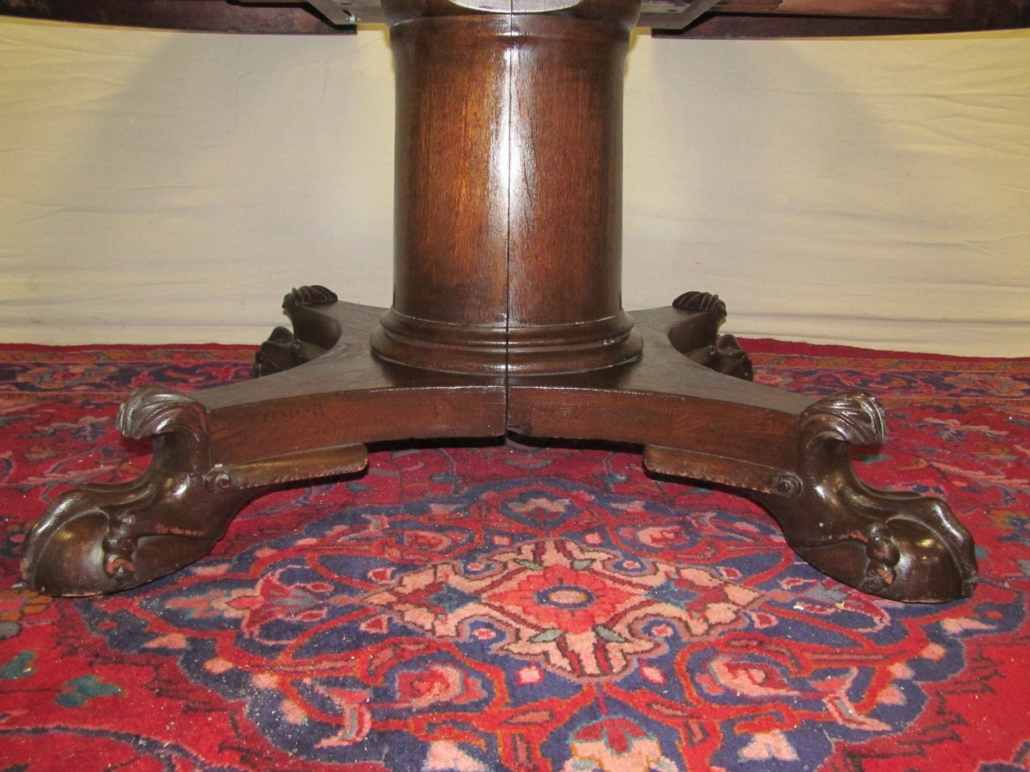 VICTORIAN SOLID TIGER OAK DINING TABLE ON PEDESTAL TALON LEG CARVED BASE