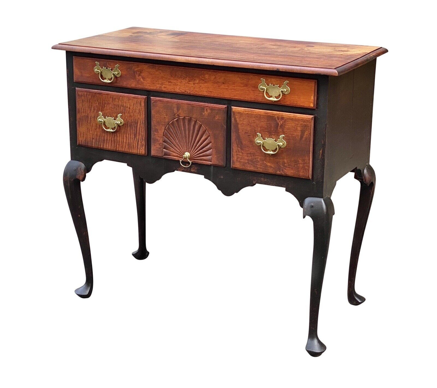 20th C Queen Anne Antique Style Fan Carved New England Lowboy / Dressing Table
