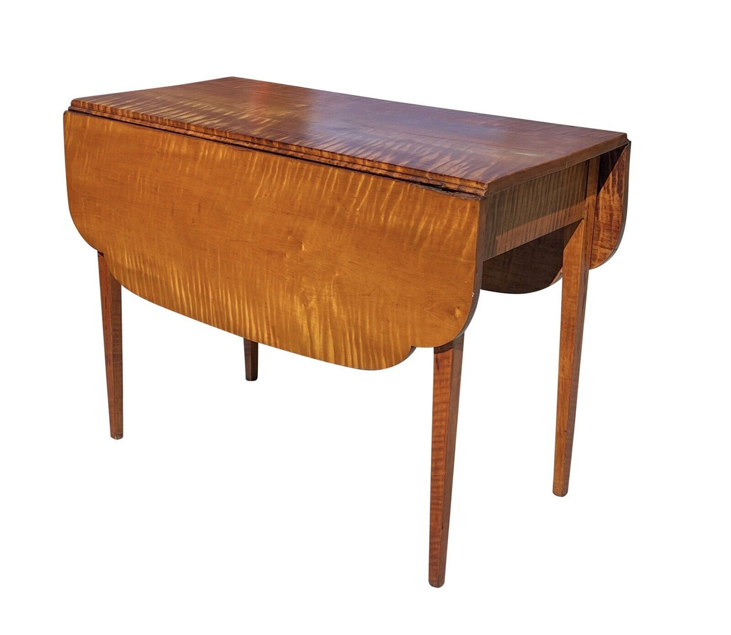 Antique Federal Period Hepplewhite Tiger Maple Drop Leaf Table With Ovolo Top