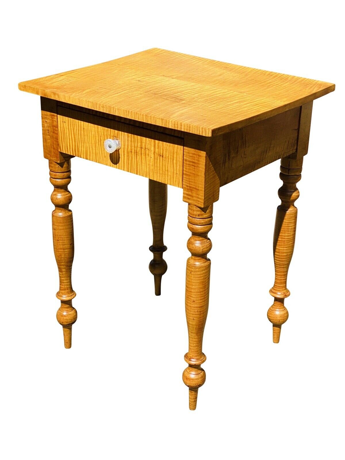 19TH C ANTIQUE AMERICAN TIGER MAPLE SHERATON WORK TABLE / NIGHT STAND
