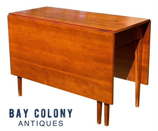 19TH C ANTIQUE FEDERAL PERIOD CHERRY HEPPLEWHITE DROP LEAF DINING TABLE