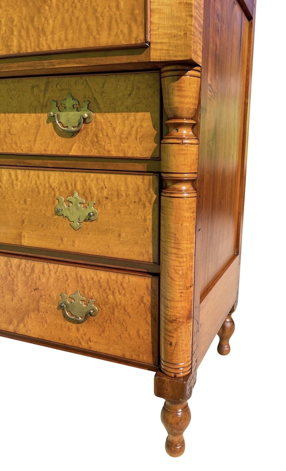 Antique Federal Bird's Eye Maple & Cherry Southern Chest of Drawers / Dresser