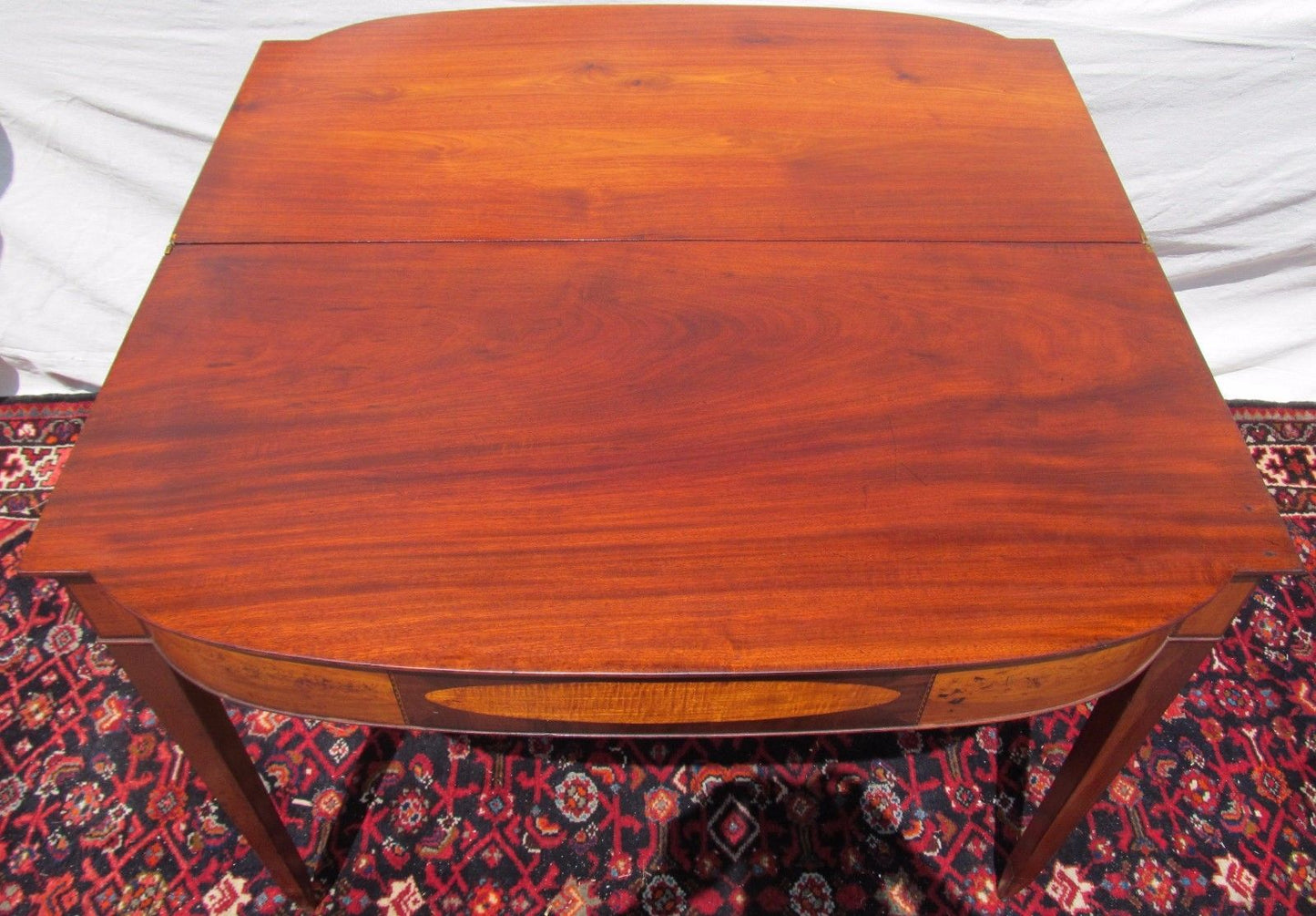 18TH CENTURY FEDERAL PORTSMOUTH NH  DUNLAP GAME TABLE-TIGER MAPLE & FLAME BIRCH
