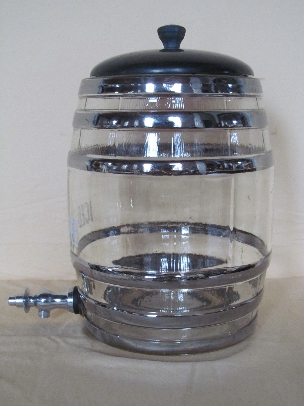 EXCELLENT VINTAGE ICE COFFEE DISPENSER IN CHROME & GLASS BARREL SHAPE