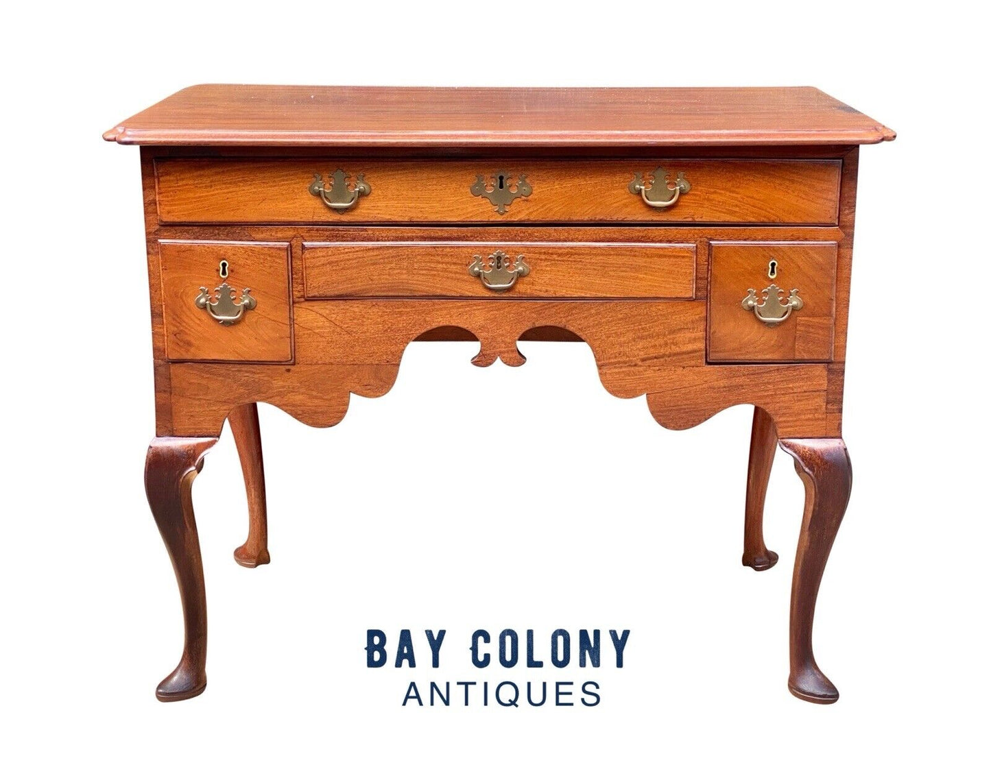 18th C Antique Queen Anne Delaware River Valley Mahogany Dressing Table / Lowboy