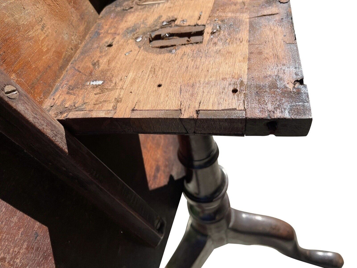 Federal Cherry New England Candlestand With Spider Legs & Ovolo Top Circa 1790