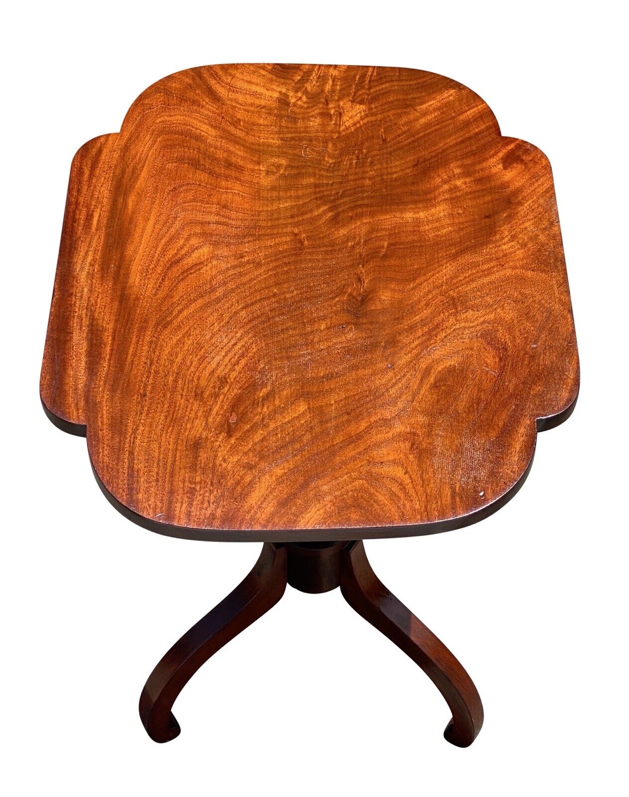 19th C Antique Boston Mahogany Tilt Top Candlestand W/ Scalloped Top