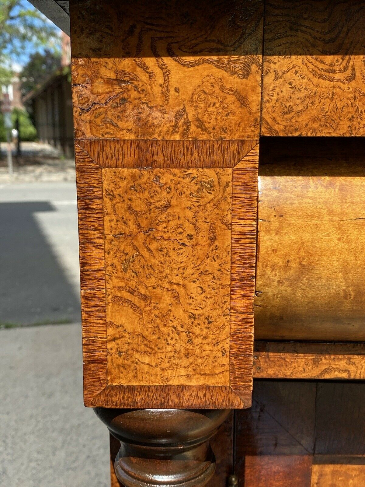 19TH C ANTIQUE SHERATON TIGER MAPLE & BIRDS EYE MAPLE SIDEBOARD / SERVER