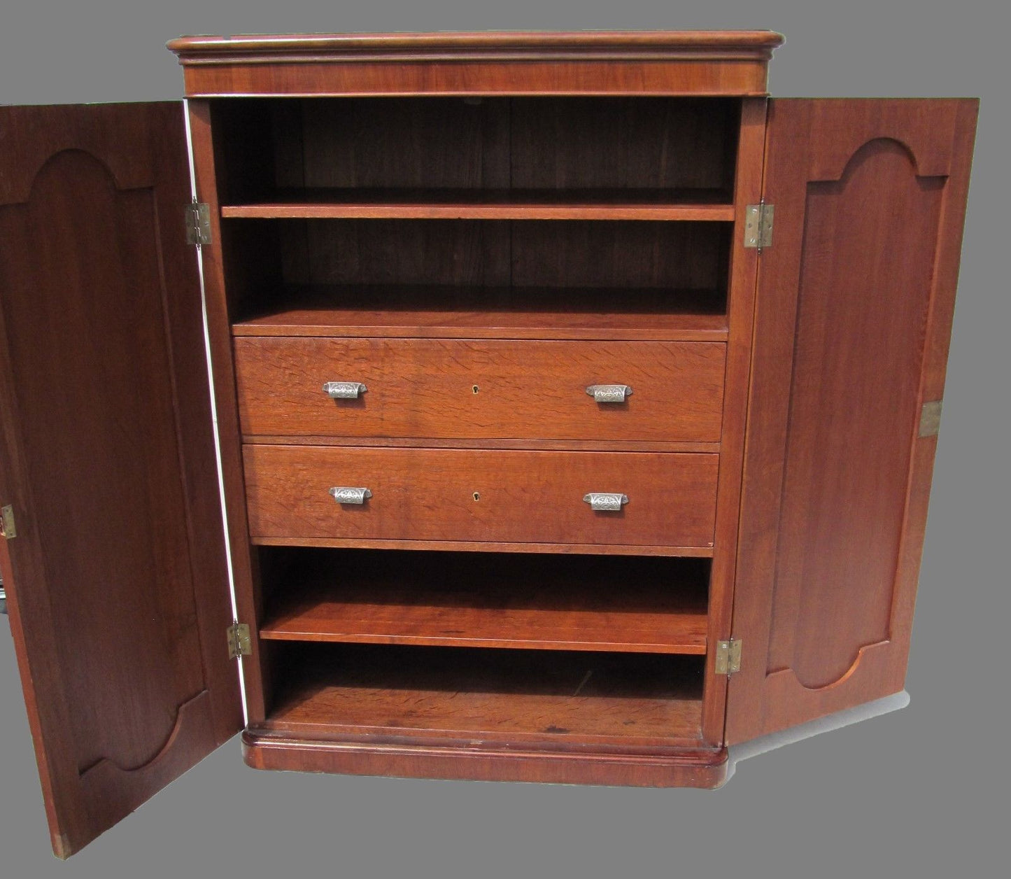 19TH CENTURY VICTORIAN ROSEWOOD OVER SOLID YEW WOOD GENTLEMAN'S WARDROBE