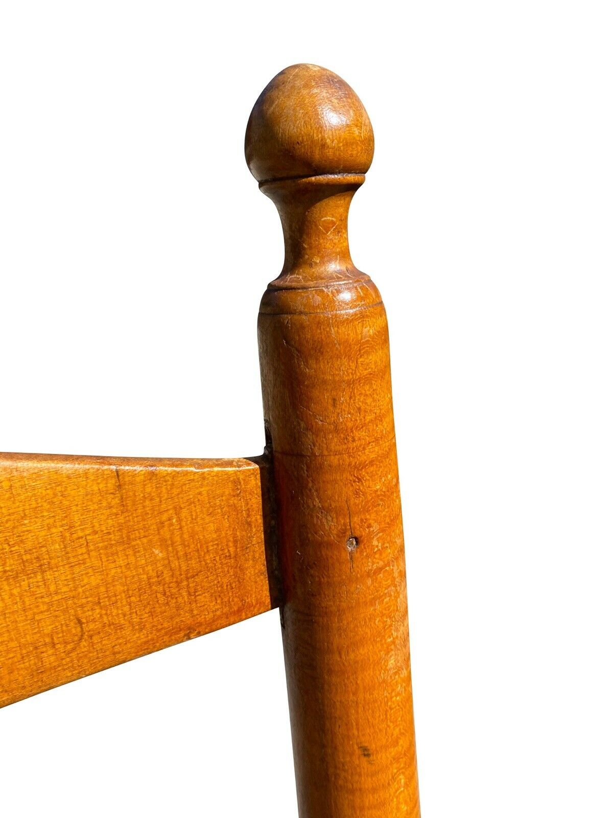 18TH C ANTIQUE QUEEN ANNE TIGER MAPLE LADDER BACK ROCKING CHAIR W SPLINT SEAT