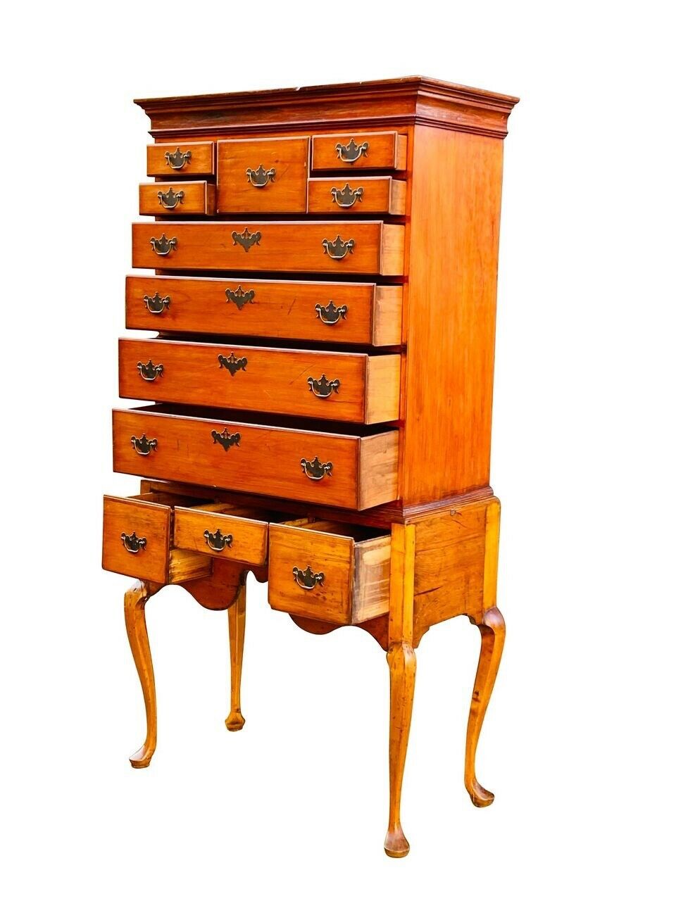 18TH C ANTIQUE QUEEN ANNE CONNECTICUT FLAT TOP HIGHBOY DRESSER / TALL CHEST