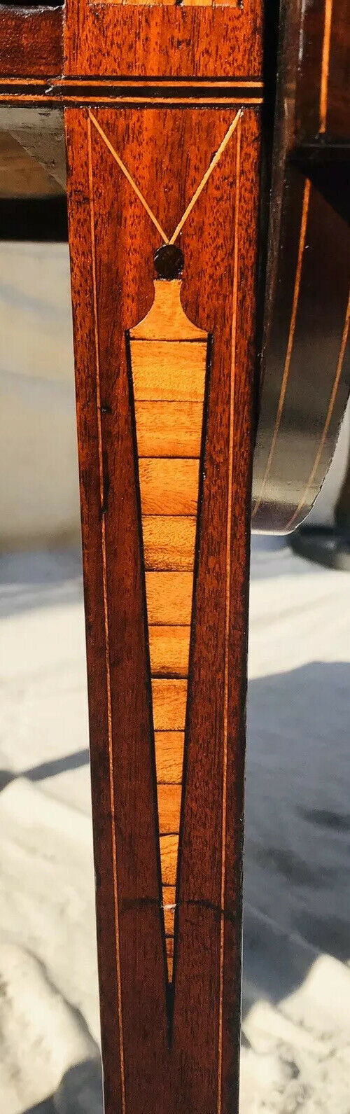 19TH C ANTIQUE PELATIAH BLISS MAHOGANY HEPPLEWHITE DROP LEAF PEMBROKE TABLE